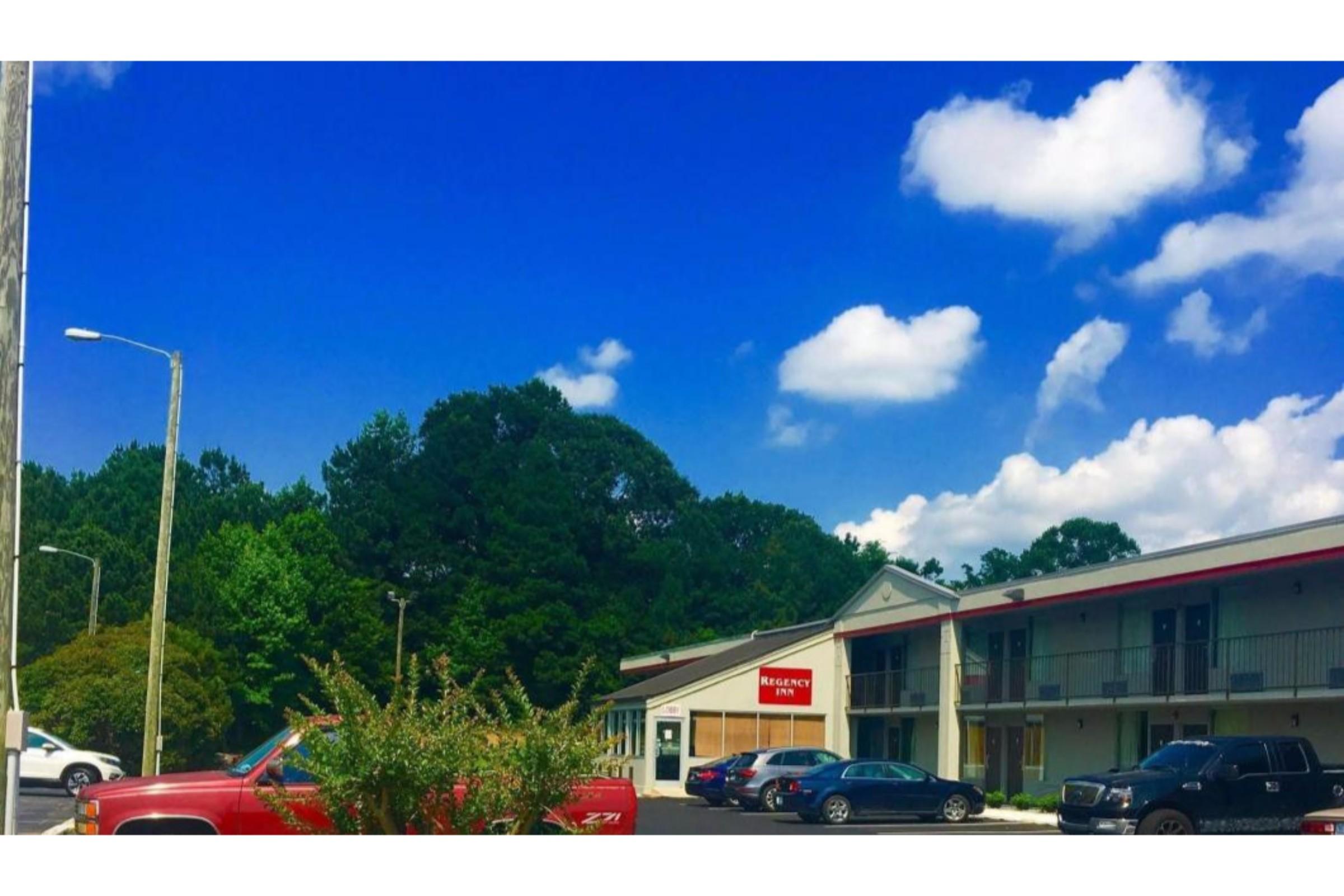 Days Inn And Suites By Wyndham Oxford Buitenkant foto