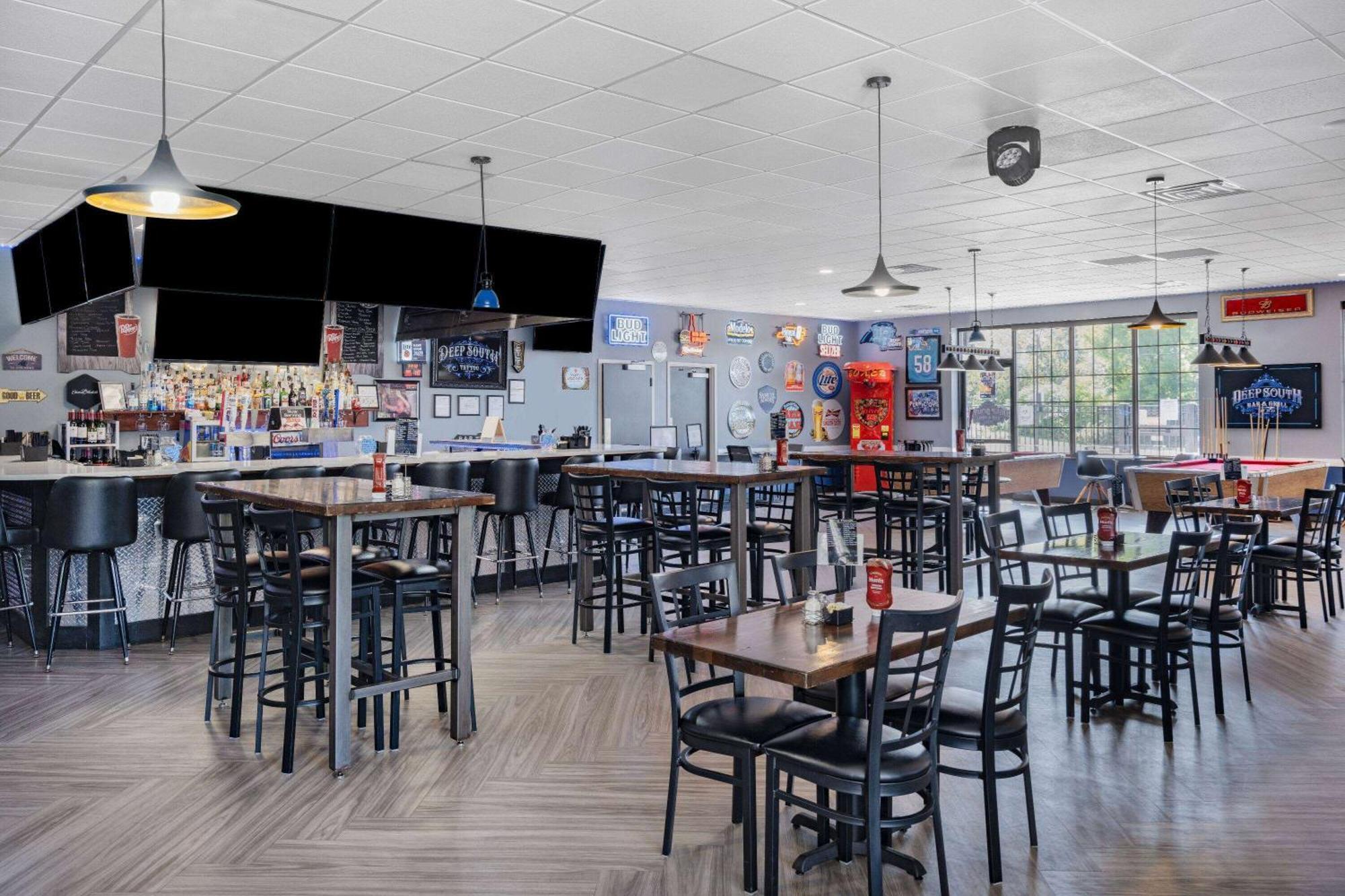 Days Inn And Suites By Wyndham Oxford Buitenkant foto
