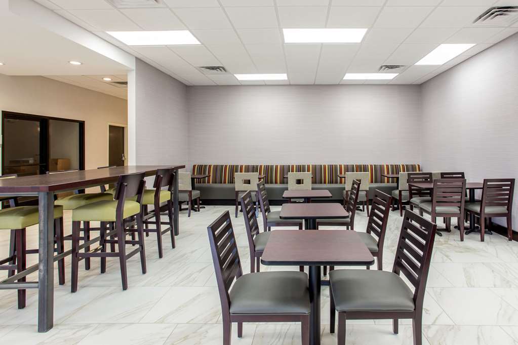 Days Inn And Suites By Wyndham Oxford Restaurant foto